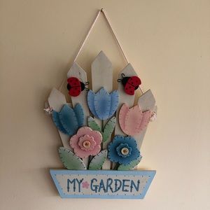 WALL HANGING DECOR